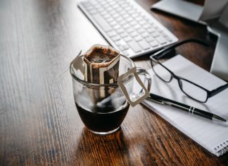 咖啡渣6大妙用 廢物變黃金的質感生活提案 咖啡渣6大妙用 廢物變黃金的質感生活提案