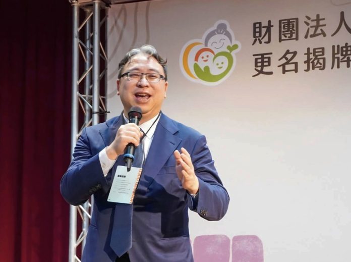 桃園市長上演「院長vs次長」世代對決 綠營最快下周提名黃世杰