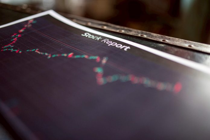 從被質疑到封神 009816費用率大跳水僅剩0.01％ 一口氣超車0050、006208