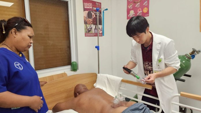 義診寫實版！秀傳帛琉義診爆好評　患者直呼有效