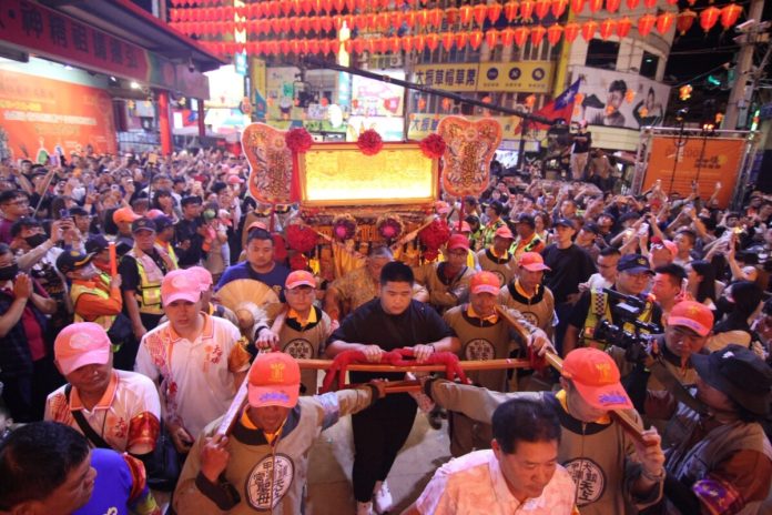 大甲媽遶境回鑾安座     萬人迎駕祈福國泰民安圓滿落幕