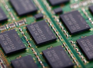 蘋果囤記憶體擴大優勢 供應吃緊壓縮中系品牌空間 蘋果囤記憶體擴大優勢 供應吃緊壓縮中系品牌空間