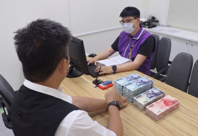 17次不到場欠稅265萬　遭限制出境想出國才繳清