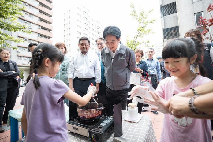 育兒補助再升級！總統賴清德推托育法與企業托嬰新制度