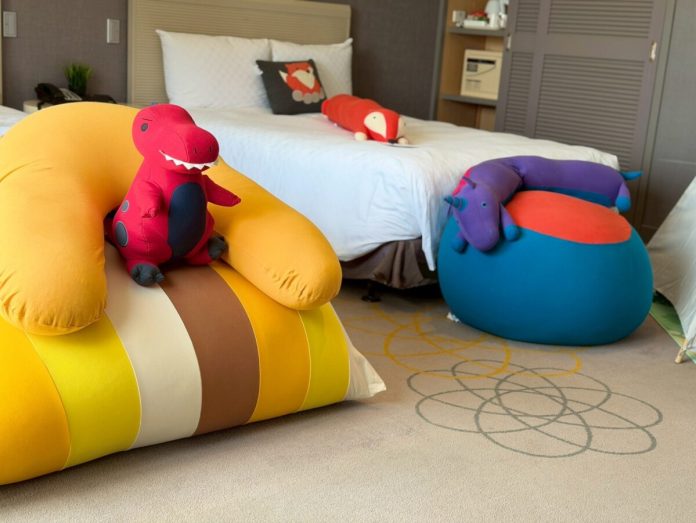 在城市與疲憊之間，重新發明「休息」——新竹老爺×Yogibo如何把一間飯店，變成一種生活提案