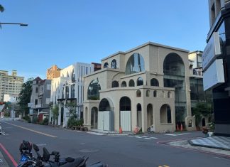 股市財富效應蠢動,央行信用管制若撤守恐重燃炒房野火 股市財富效應蠢動,央行信用管制若撤守恐重燃炒房野火