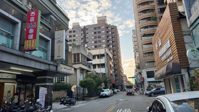 央行鬆綁後房市回溫了嗎？稅收數據說話：北市獨強、蛋白續弱，關鍵看「趕上車潮」