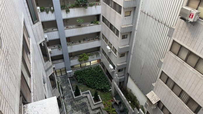 二房東早就不違法了，但你分得出「分租房東」和「職業二房東」的差別嗎？