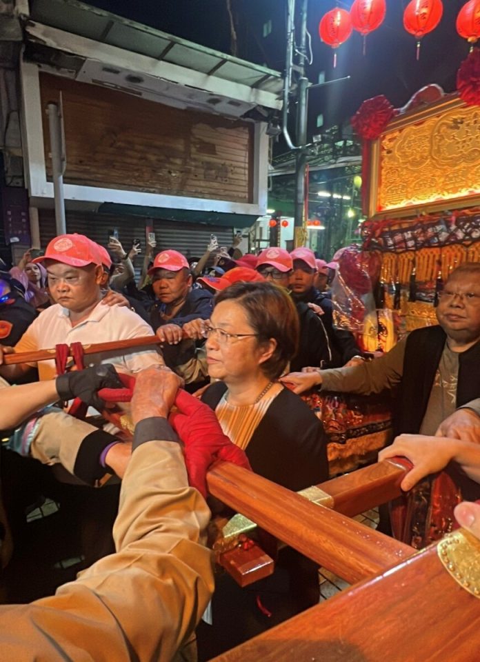 大甲媽回鑾彰化驚險！「打落去」聲中險爆衝突