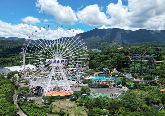 劍湖山畢旅驚爆集體腸胃炎　近70學生急送醫檢體送驗中