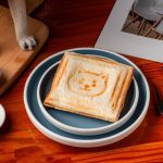 羅東寵物友善餐廳:柴犬陪吃早午餐 百元鮮食讓毛孩落地同樂 羅東寵物友善餐廳:柴犬陪吃早午餐 百元鮮食讓毛孩落地同樂