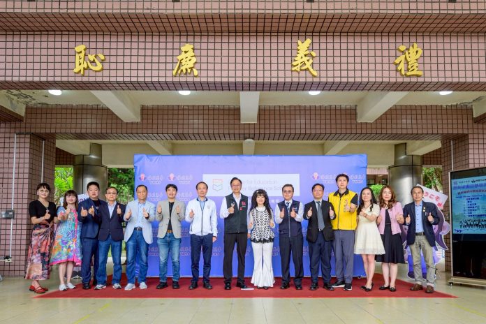 桃園陽明高中推數位學習 亞太地區首間學校取得Google最高階教育認證