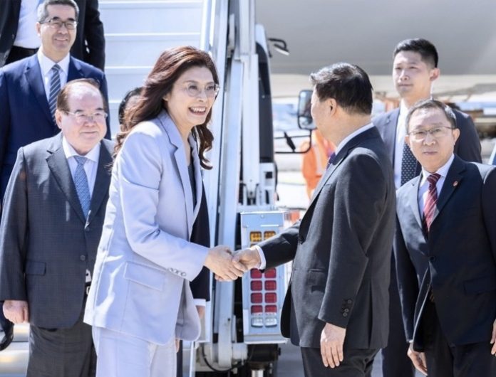 鄭麗文率團訪陸啟動和平之旅　強調化解歧見避免台海戰爭