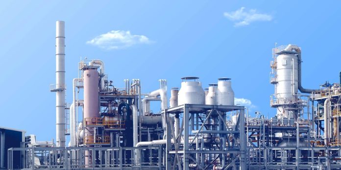 石化供應緊縮推升行情 PX帶動上游原料全面走揚