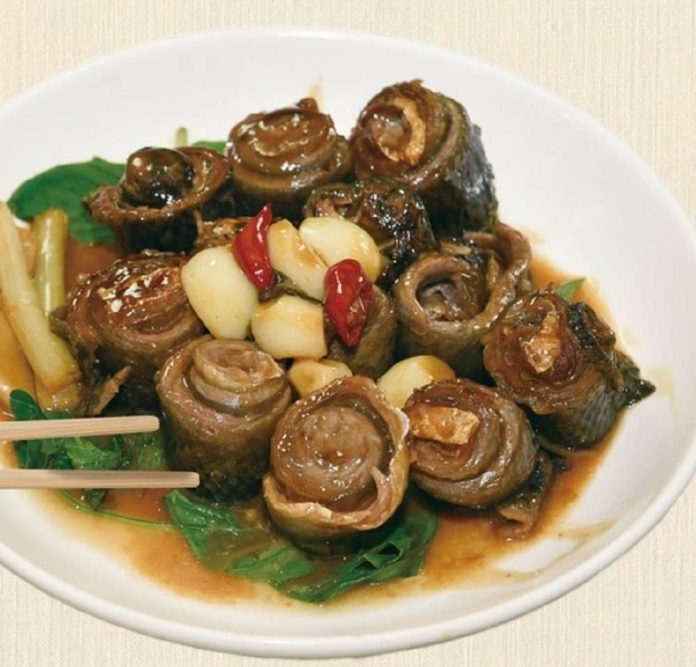 把握收成季！紅燒虱目魚皮捲軟嫩Q彈超美味 