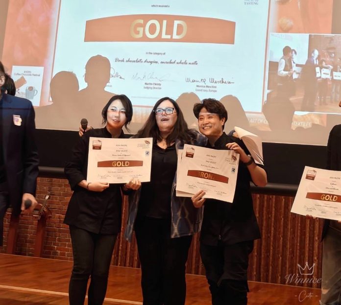 前知名巧克力城堡金牌師傅魏婉羽自創品牌「寓馥Une Flair」ICA世界巧克力大賽奪6面獎牌，成今年最大贏家