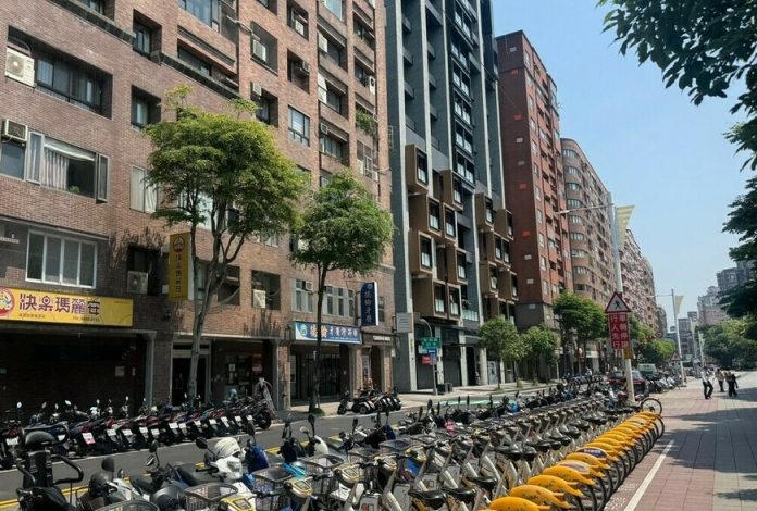 剛需買房7字訣：買舊、買大、不買三！你敢照做嗎？