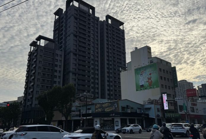 社宅從13萬戶砍到剩4萬？政策大轉彎，包租代管被質疑成「灌水主力」