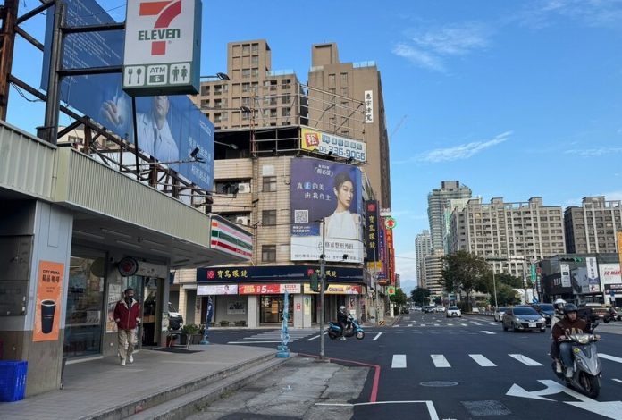 第二戶貸款微解封！連假賞屋人潮增5成，但建商「不願降價」成交仍冷