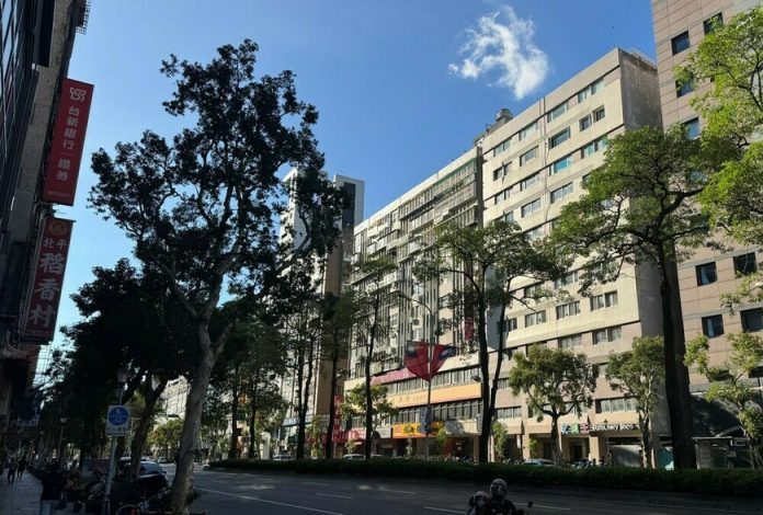 台北房市率先回穩！3月房地三稅全面正成長，土增稅年增27%、契稅年增58%