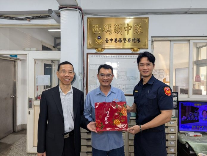 芃信公司改善港警西碼頭中隊車庫設施　守護員警執勤安全