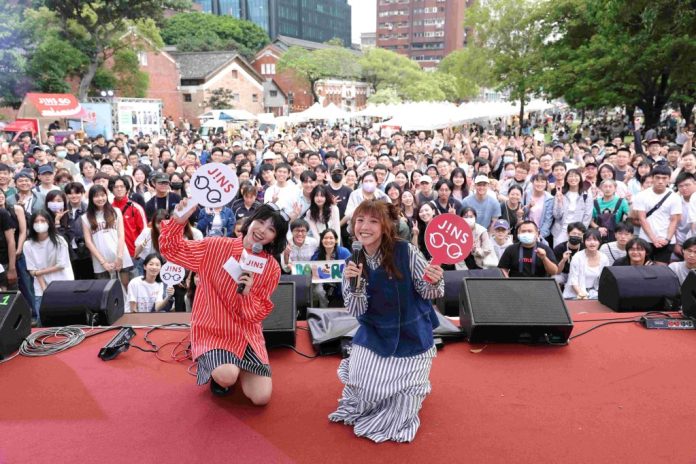 台北最萌週末！JINS毛孩市集首日引萬人參與　明HUSH、許哲珮接力登台