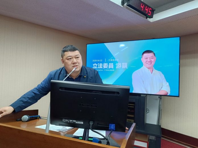 低軌衛星恐成「戰時命脈」！游顥警告：通訊主權不能交給外資