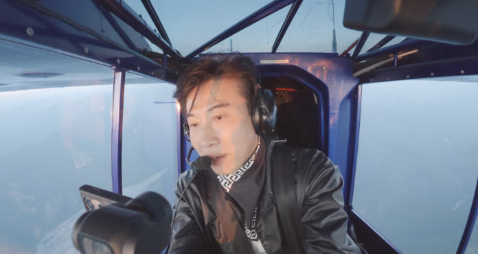 跟著陳鴻走進花東！登上輕航機延續齊柏林對台灣關懷