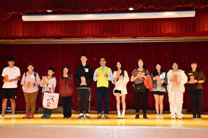 彰化市公所頒發低收入戶子女教育補助費 293人受惠