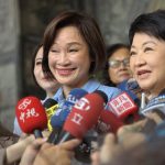 藍營南下拔樁!柯志恩攜盧秀燕搶攻前鎮 千人湧入慈德宮 藍營南下拔樁!柯志恩攜盧秀燕搶攻前鎮 千人湧入慈德宮