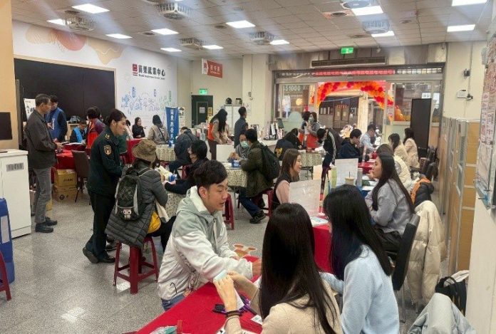 桃竹苗分署5月攜手154家企業釋逾6300職缺 客運駕駛月薪上看8萬元