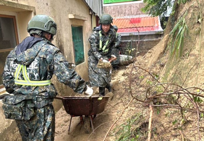 台南0626豪雨災後復原　軍民攜手清理家園