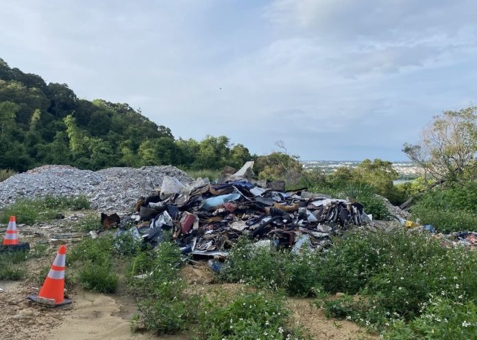 70公噸廢棄物濫倒苗栗山區　苗栗查獲回收業者聯手再利用機構　6人遭緩起訴