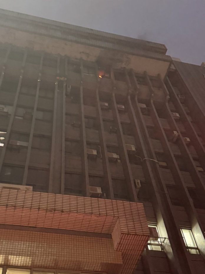 中興大學校園火警！農業環境科學大樓教室冷氣機失火　無人傷亡