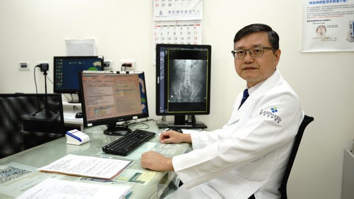 腳水腫蛋白尿靠低鈉改善 聯新國際醫師籲腎病患遠離偏方