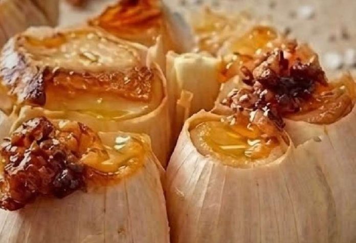 蒜頭控必學！萬用烤大蒜食譜曝光 搭配泡麵、雞湯香氣直接升級