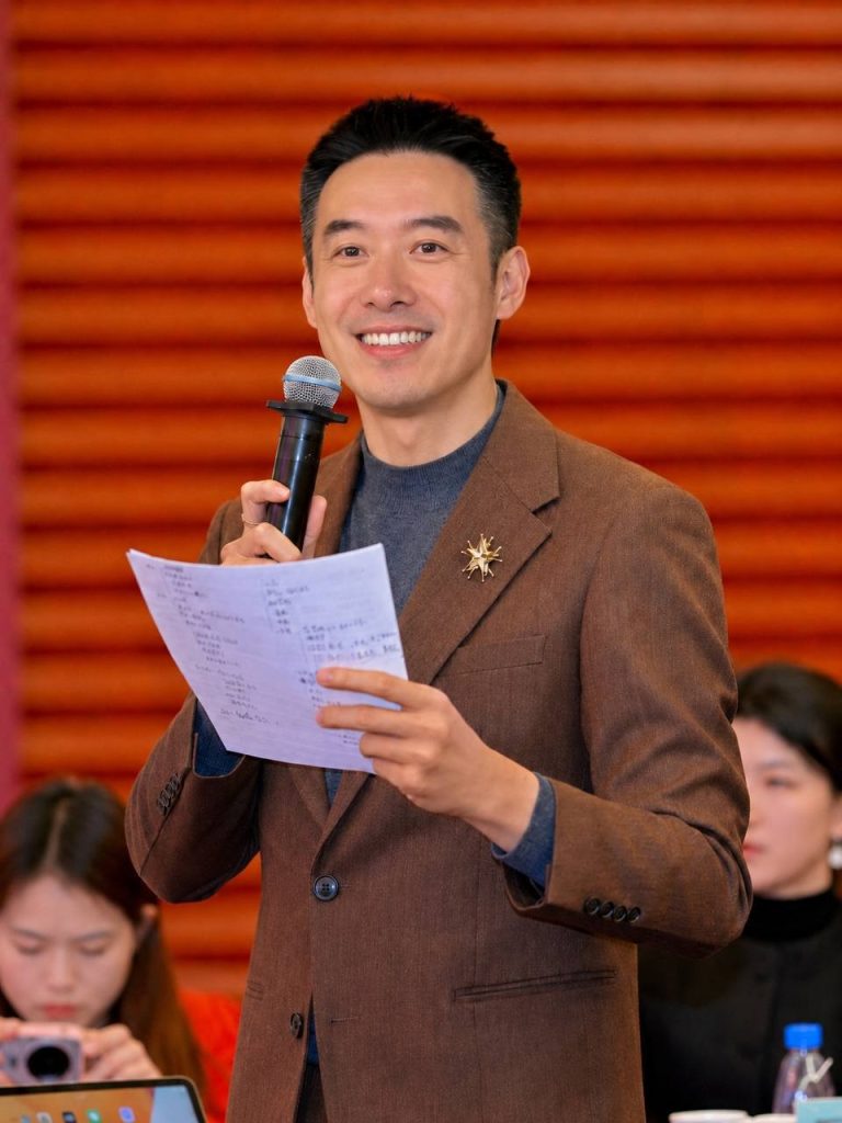 傅知遠