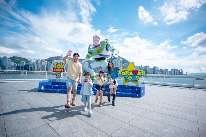香港舉行最盛大《反斗奇兵5》主題派對 –「FOREVER TOYS @ 海港城」