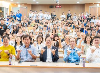 孫維新全國科展開講 張善政:有助學子拓展視野 孫維新全國科展開講 張善政:有助學子拓展視野
