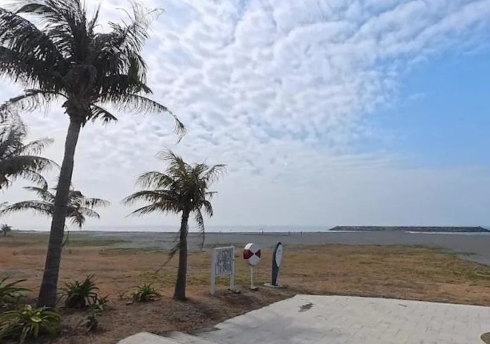 高雄旗津海域驚傳浮屍！中年男陳屍酒店前淺坪　警方追查身分與死因