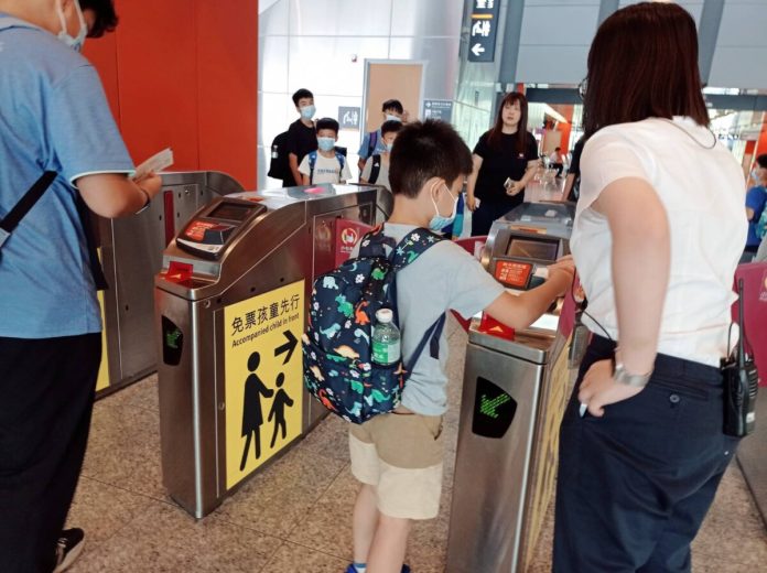 院童親自規劃高雄旅行成真　高鐵雲林站愛心相挺讓夢想順利啟程