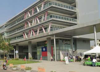 國小性霸凌案引爭議 家長控校方勸撤調查 教育局:性騷擾、性霸凌成立 國小性霸凌案引爭議 家長控校方勸撤調查 教育局:性騷擾、性霸凌成立