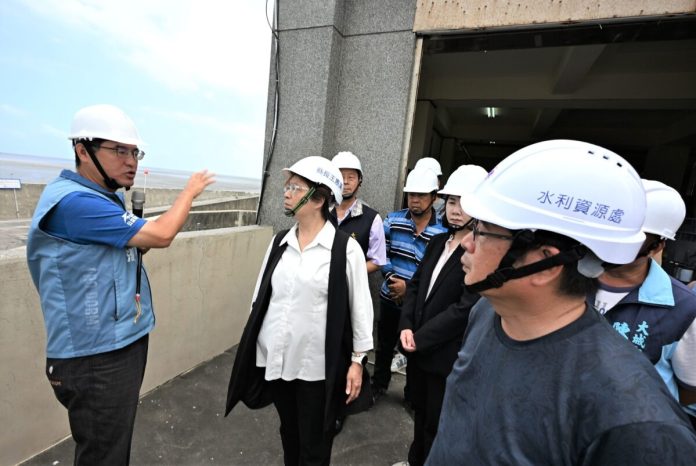 防颱視同作戰！王惠美巡視抽水站守護沿海鄉親