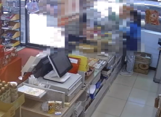 桃園男持刀搶超商遭店員冷回「不要」 尷尬落跑下場慘了 桃園男持刀搶超商遭店員冷回「不要」 尷尬落跑下場慘了