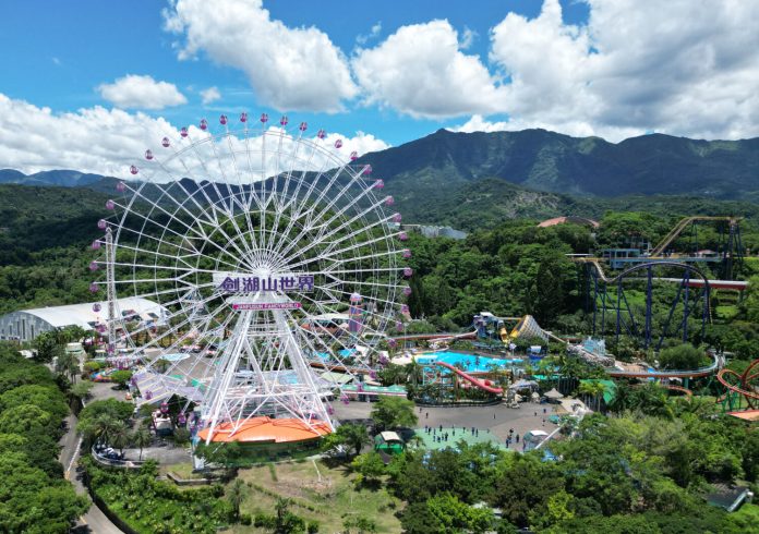 暑假玩水首選劍湖山！維京巨浪、漂漂河、尖叫無底洞一次解鎖