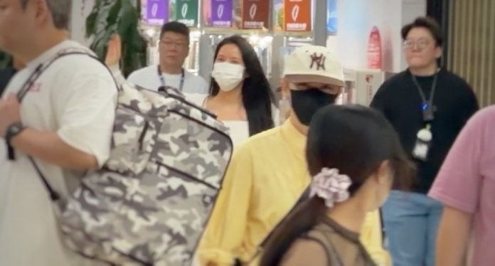 獨家直擊／MAMAMOO+到高雄了！頌樂收鳳梨酥超雀躍