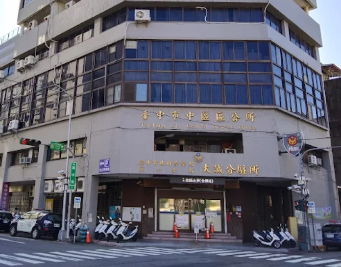 台中旅店員工搞烏龍給錯房卡！　情侶投宿房間竟遭其房客開門進入 