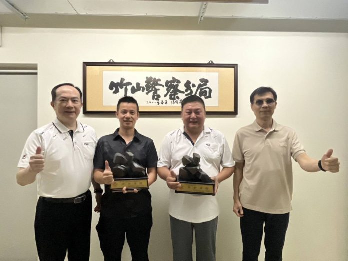 竹山分局兩警官榮陞新職　分局長勉持續發揮專業、再創佳績