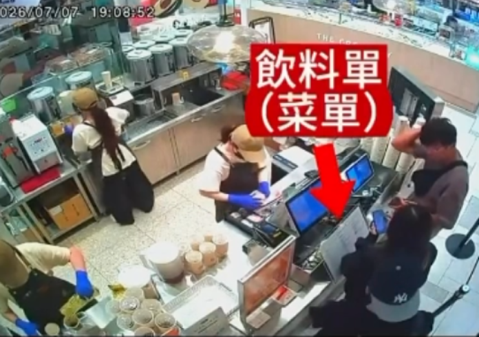 警察女友手機被偷瞄？　台中兩對情侶逛百貨爆口角