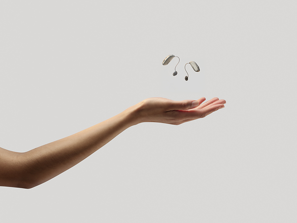 全新 ReSound Sensia™ 助聽器能提升您想聽到的聲音 — 而非僅僅是音量最大的聲音